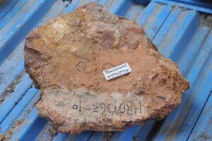 Distinguishing Hole Contraction and Hole Collapse in Geological Drilling