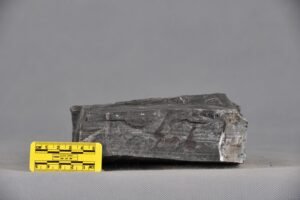 Distinguishing Hole Contraction and Hole Collapse in Geological Drilling